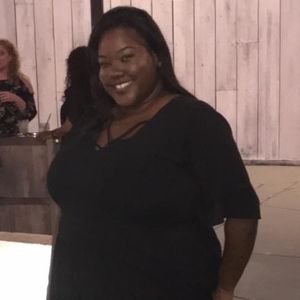 Meet your Posher, Whitney